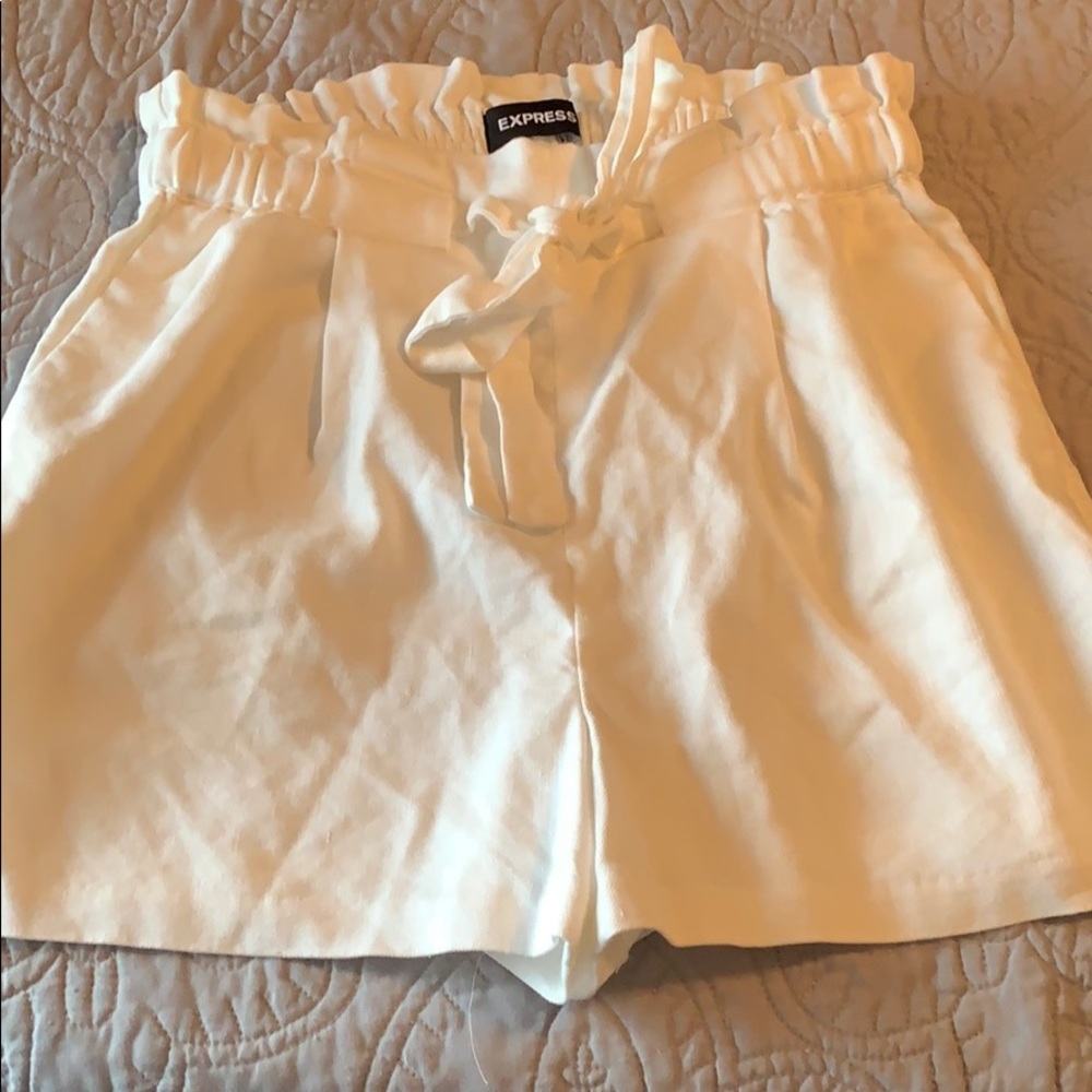 NWOT Express Linen Shorts